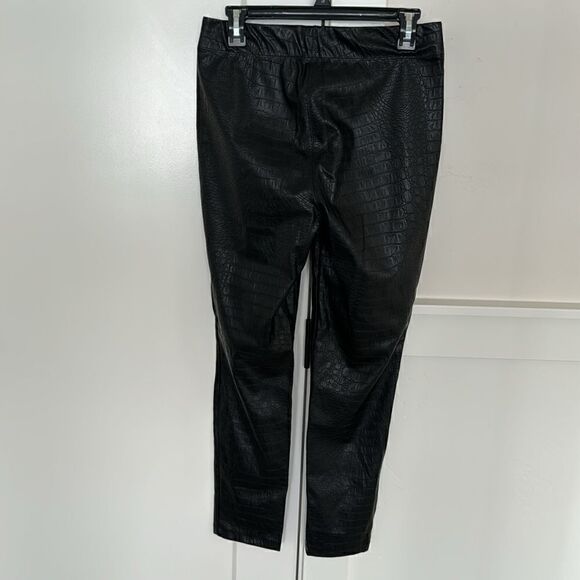 Max Studio Black Faux Leather Croc Embossed Print Skinny Pants Women’s Size M - Picture 3 of 13